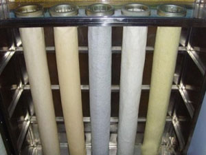 中溫針（zhēn）刺氈