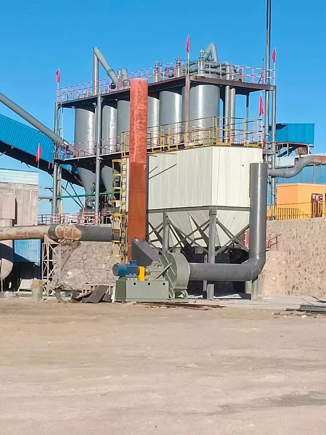 2022年初江蘇無錫脈衝布袋除塵器機組通過