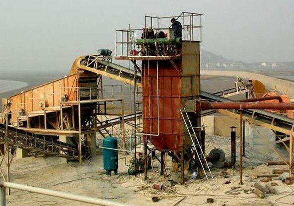 礦石破碎（suì）機除（chú）塵（chén）器